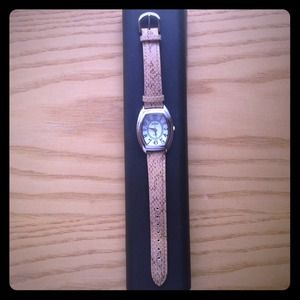 BRAND NEW GOSSIP Tan alligator watch!