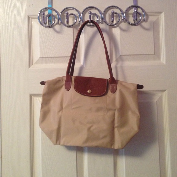 Longchamp Le Pliage Small Shoulder Bag - Picture 2 of 4