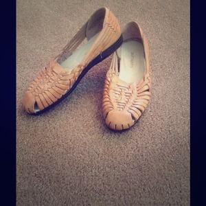 Very nice leather  sandals by soft sports