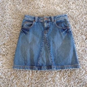 Old Navy denim skirt