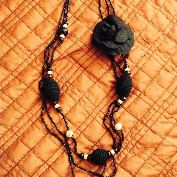 Black bead necklace