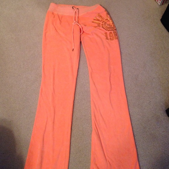 VS sweatpants
