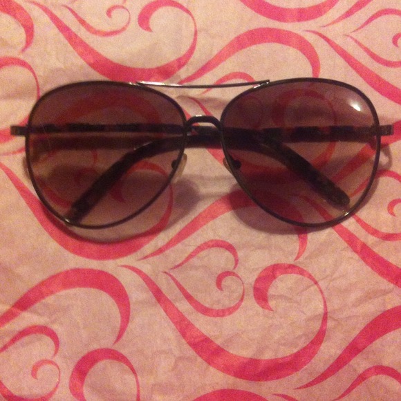 Aviator style sunglasses - Picture 1 of 2
