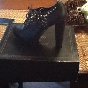 Never worn Deena and Ozzy spiked booties