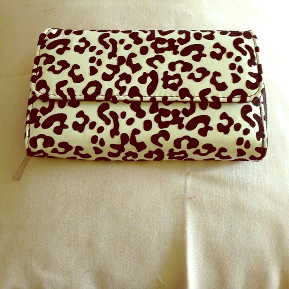 Black and white leopard wallet