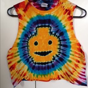 🎉SOLD🎉Radical tie dye smiley tank