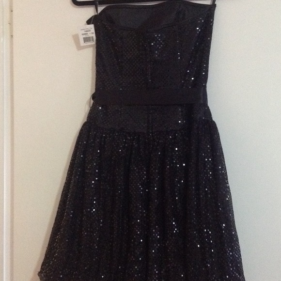 Jessica McClintock Party Dress - Picture 2 of 2