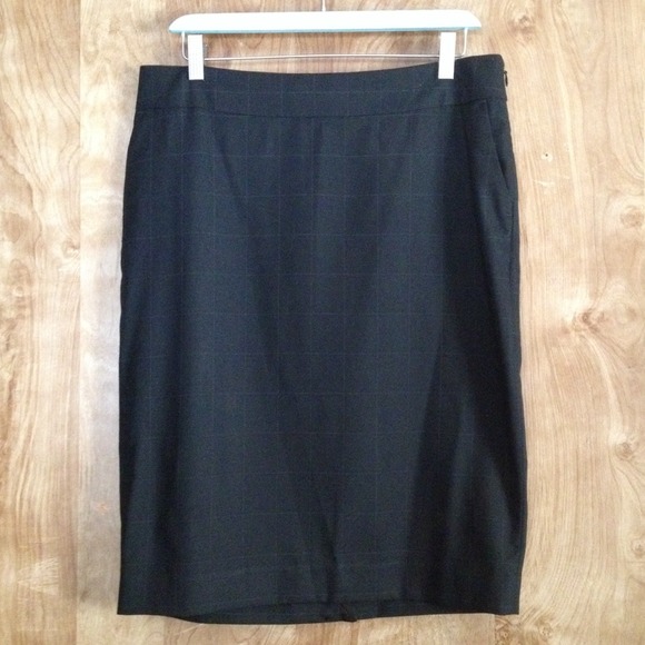 *SALE* Old Navy Pencil Skirt: 10