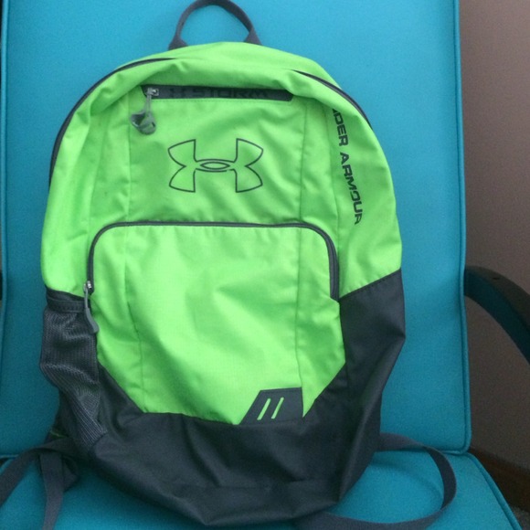 Under Armour Outerwear - Under amour back pack