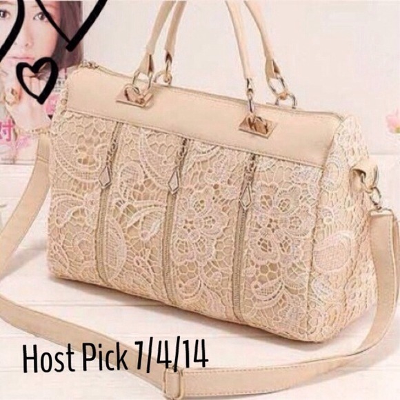 Handbags - ✨Reduced✨HP🎉Off-White Lace Satchel w/x-Body Strap