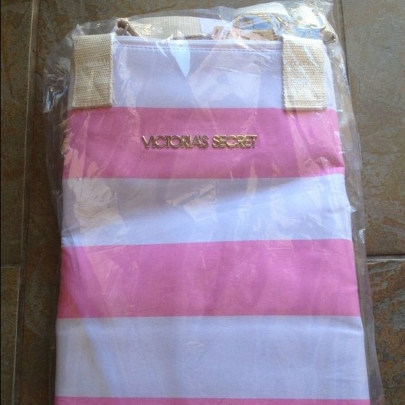 SOLD!!! BRAND NEW VS pink and white stripe large - Picture 4 of 4