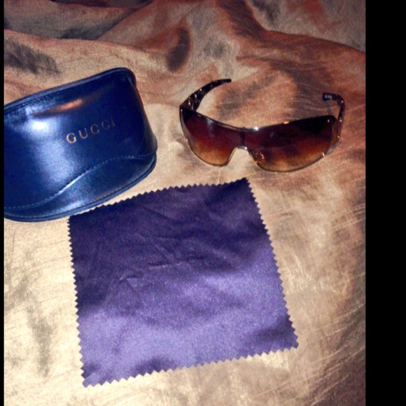 Elegant Mask Gucci Sunglasses