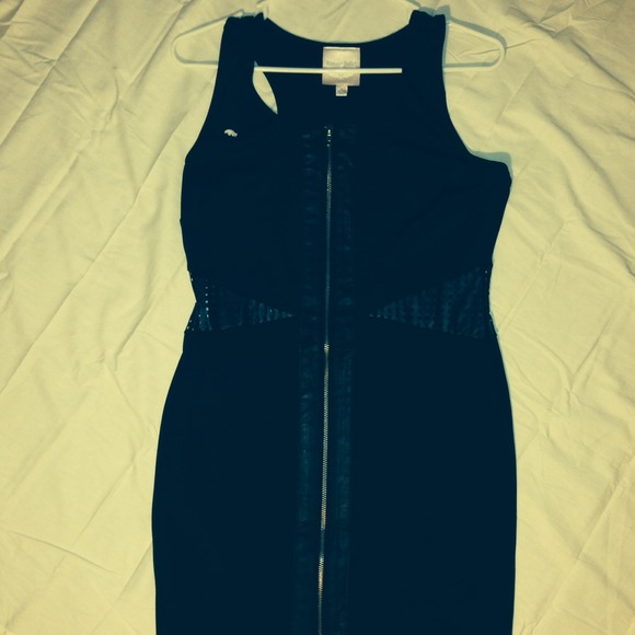 Romeo and Juliet Dresses & Skirts - NWT Romeo and Juliet dress Size M
