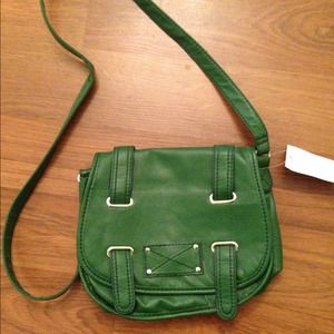 Medium sized satchel bag