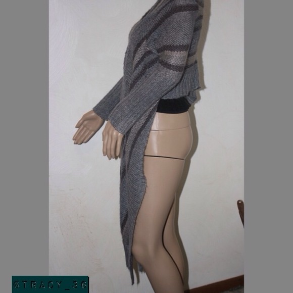 Sweater Wrap - Picture 3 of 4