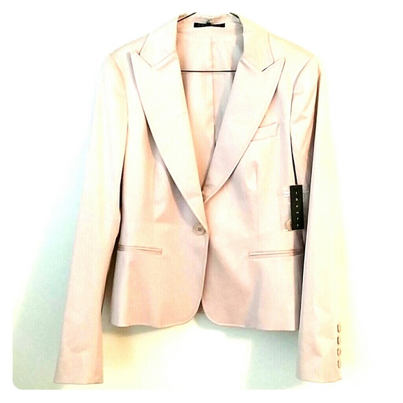 SOLD!! Theory Pink Nude Blazer