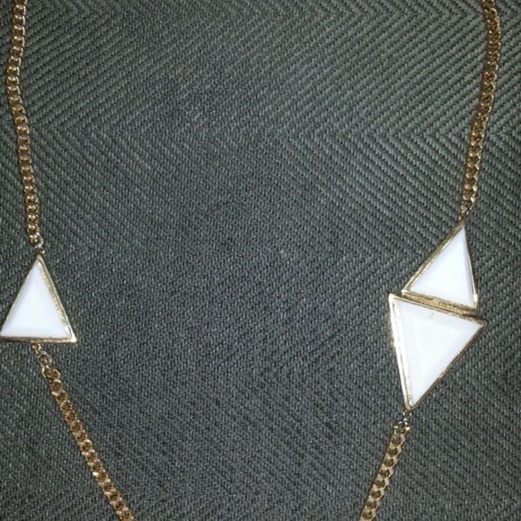 Geometric Necklace and earrings set - 80's