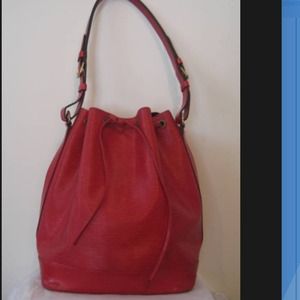 Sold !! Louis Vuitton Epi Noe Red Large