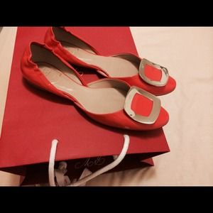 💥sold💥Roger vivier, worn only 4 times!!