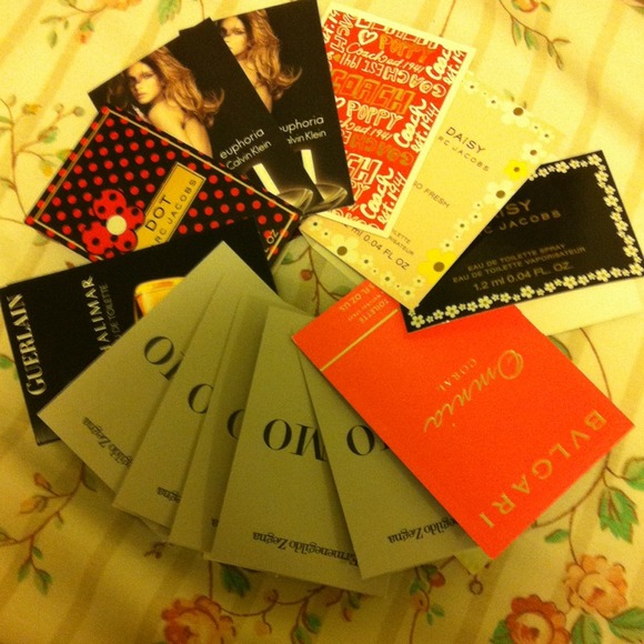 13 sample perfumes