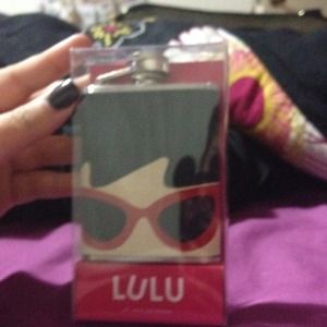 Lulu flask