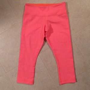 📛 Reserved til 4/2! Lululemon Wunder Unders