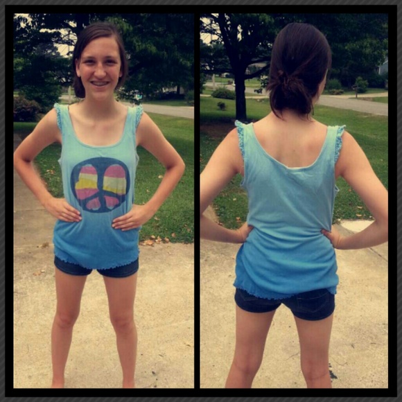 Tops - **sold**Tank top