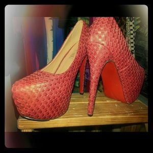 Red bottom.  Red pumps
