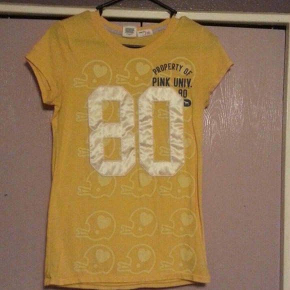 *SOLD IN BUNDLE*Victoria Secret Pink Shirt