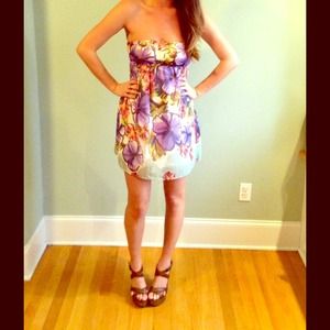 Floral Strapless Sundress 🌺