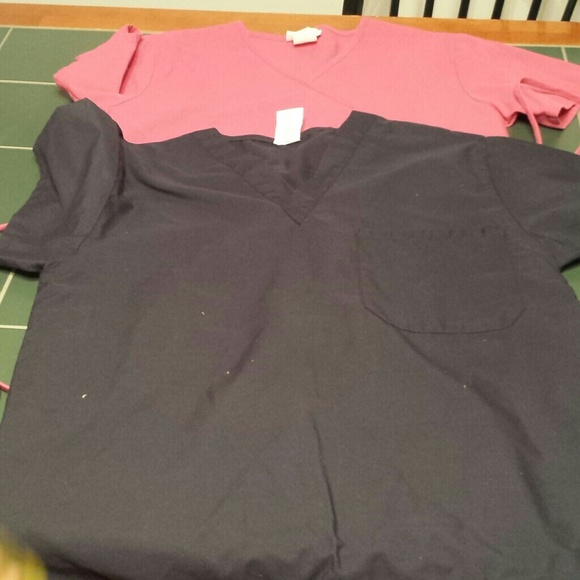 Scrub tops - Picture 1 of 1