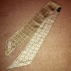 Coach scarf