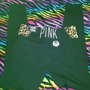VICTORIA'S SECRET YOGA LEGGINGS