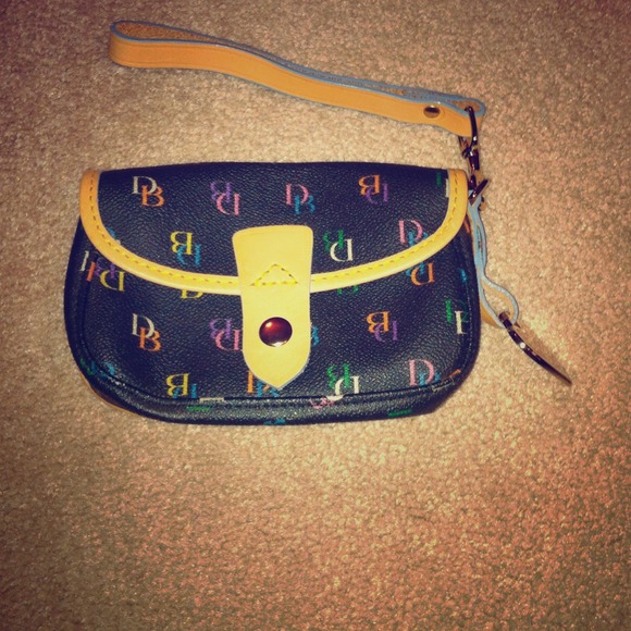 D&B wristlet