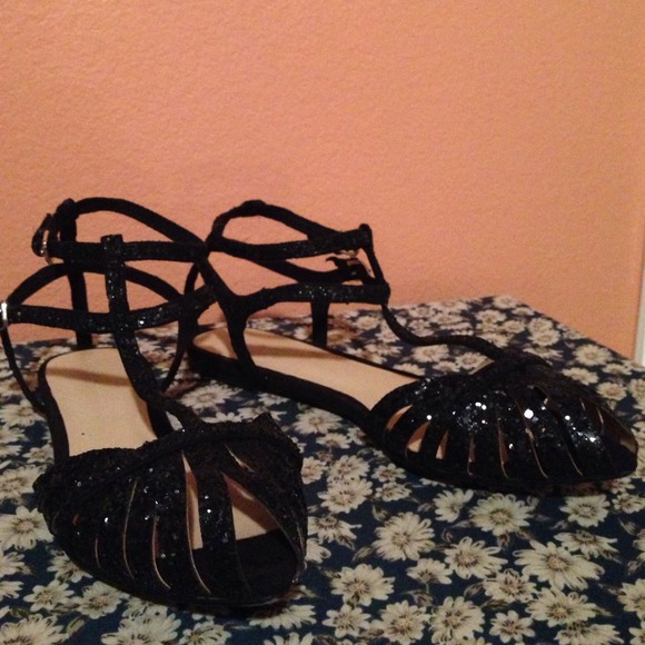 Zara Basic Black Glitter Sandals