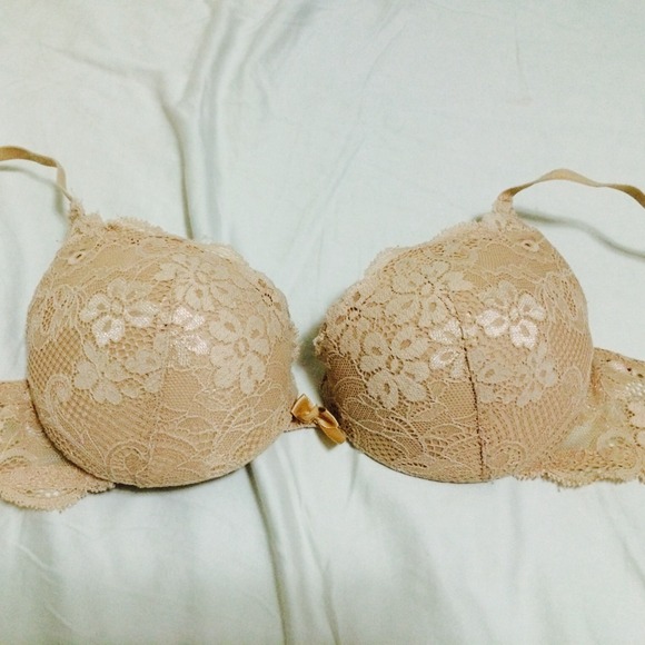 Victoria's Secret angel bra 34a