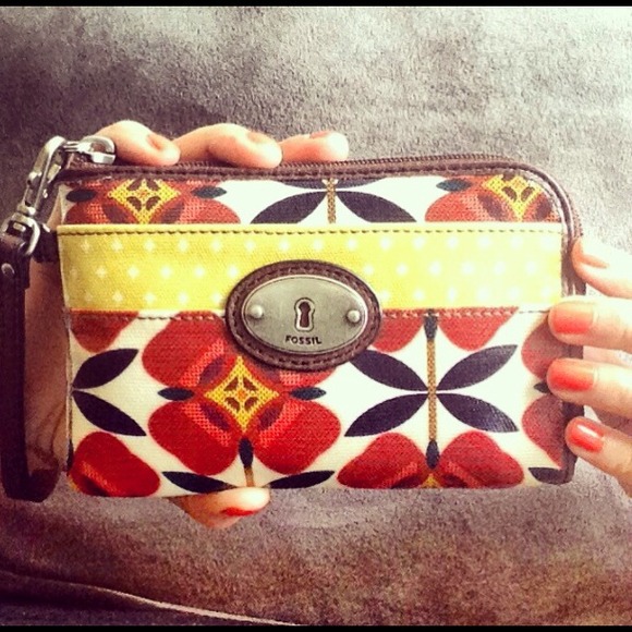 Fossil key per wristlet floral.