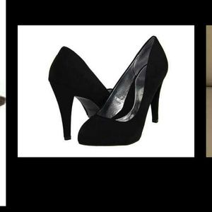 BRAND NEW WITH OUT BOX RAMPAGE "NESSA" PUMPS