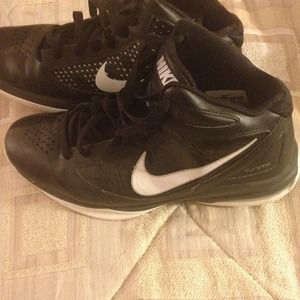 Nike basketball sneakers