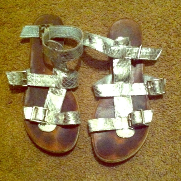 Guess silver snake skin sandals