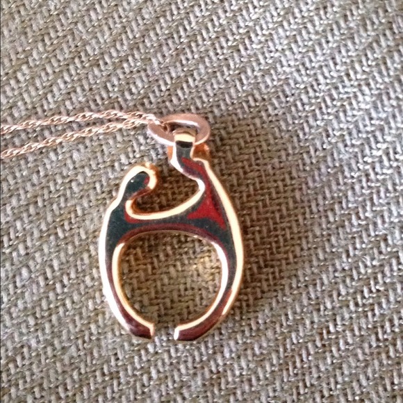 ⬇️NEWLY REDUDED⬇️14K Gold Mother&Child Pendant