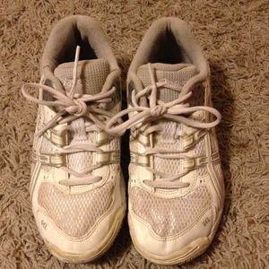 Asics gel volleyball court shoes