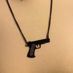 Gun necklace