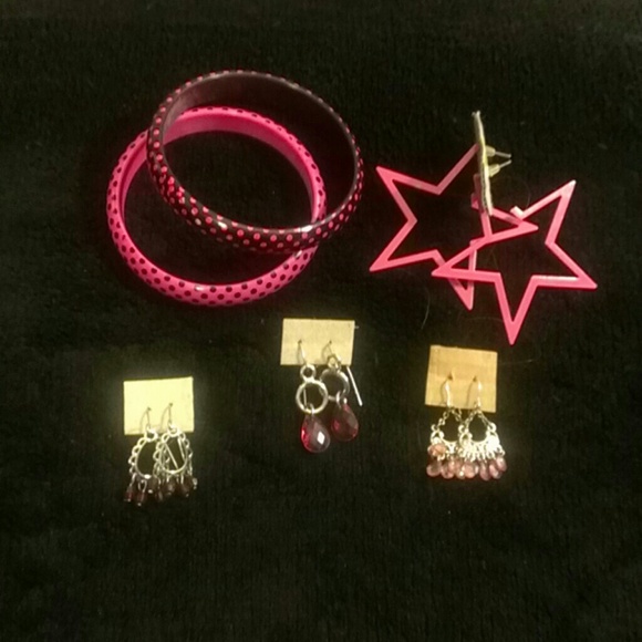 Pink jewelry bundle