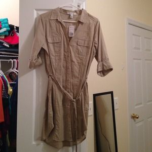 Tan button up dress with fabric belt.