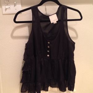 Sleeveless top
