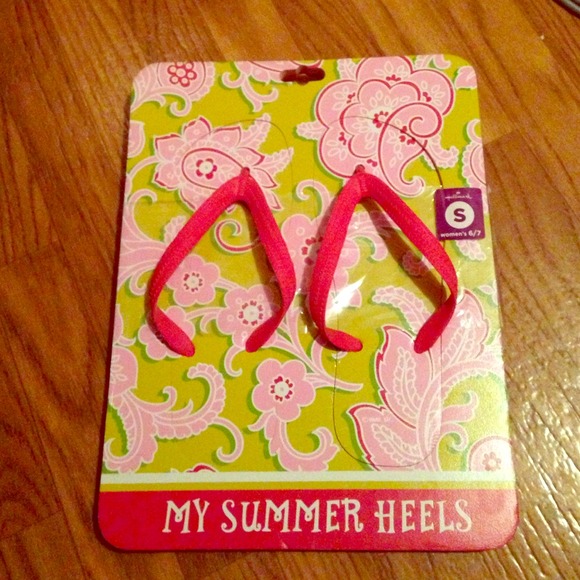 Shoes - Paisley flip flops