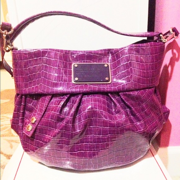 Marc Jacobs snakes skin purse 💯 % authentic!