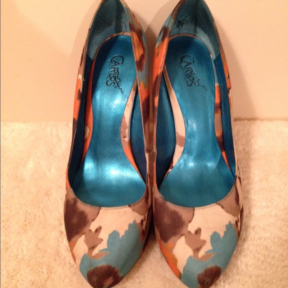 Heels - Picture 2 of 4