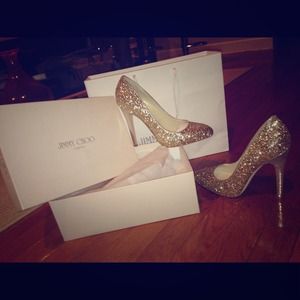 Jimmy Choo Victoria Gold glitter  pumps size 39.5